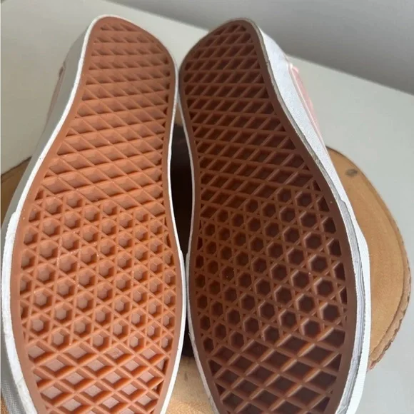 Vans Old Skool Skate Shoe - Pink Dawn (Size 8) - Picture 3 of 9